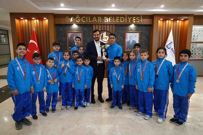 23 Nisan kupası Bağcılar’ın oldu