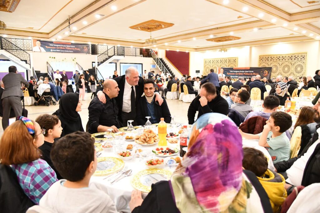 VATAN SİZE MİNNETAR