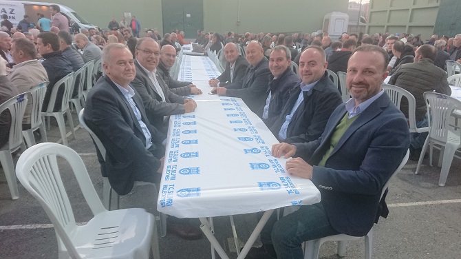 Silivri Yağlı Tohumlardan Ortaklarına İftar Yemeği