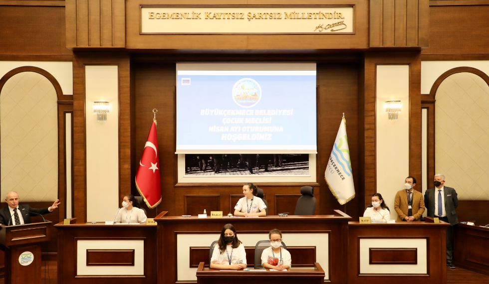 Büyükçekmece Çocuk Meclisi’nden Ukraynalı çocuklara destek