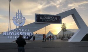 İBB İLE İSTANBUL GÖNÜLLÜLERİ ‘İYİLİK SEFERBERLİĞİ’ BAŞLATTI