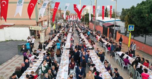 SİLİVRİ BELEDİYESİNDEN GÜMÜŞYAKA’DA 3 BİN KİŞİLİK İFTAR