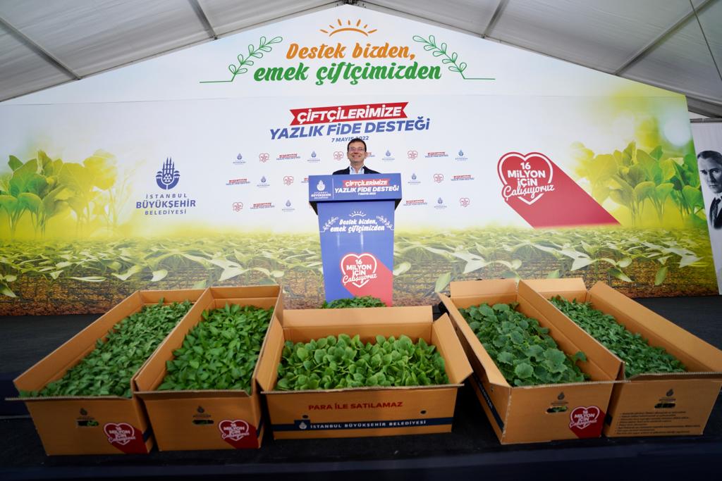 İBB TIRLARI YOLA ÇIKTI