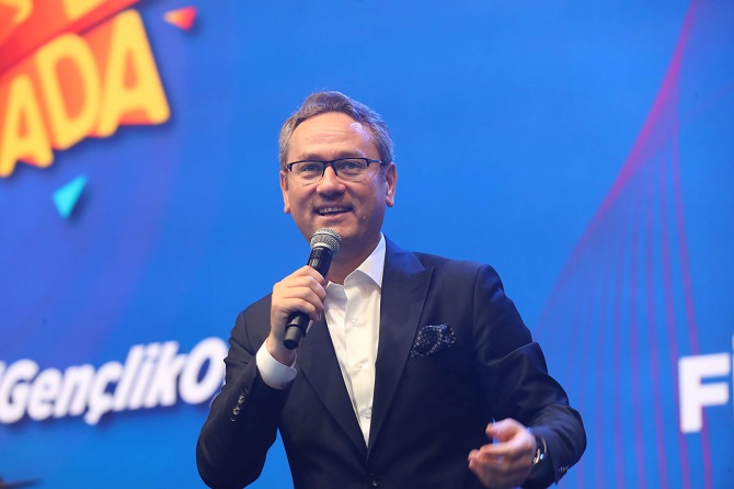 İSTANBUL GENÇLİK OYUNLARI’NDA MUHTEŞEM FİNAL