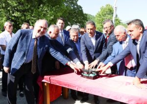 MUSTAFA CAN’DAN BİR BAĞIŞTA ERFELEK’E