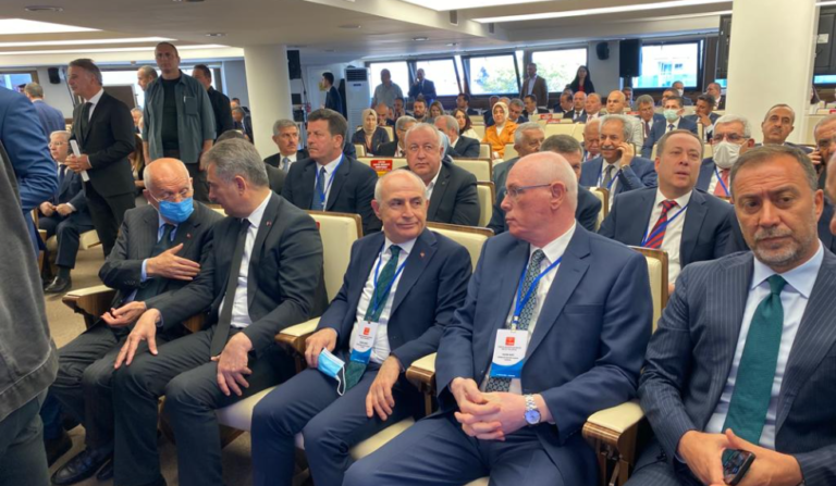 Başkan Akgün: “Türk yerel demokrasisi adına düşündürücüdür”