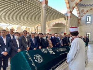 KADIN BAYRAM SONSUZLUĞA UĞURLANDI