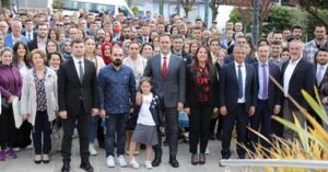 BAŞKAN YILMAZ PERSONELİ İLE BAYRAMLAŞTI