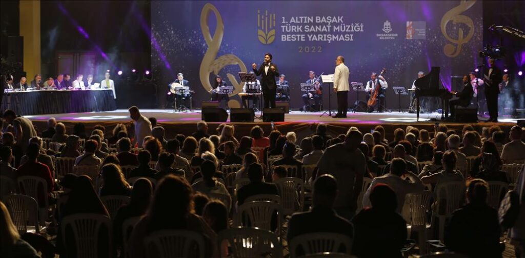 BAŞAKŞEHİR’DE 1. ALTIN BAŞAK TÜRK SANAT MÜZİĞİ BESTE YARIŞMASI FİNAL HEYECANI YAŞANDI