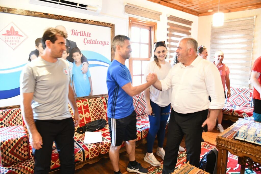 BAŞKAN MESUT ÜNER; SİZLERLE GURUR DUYUYORUZ