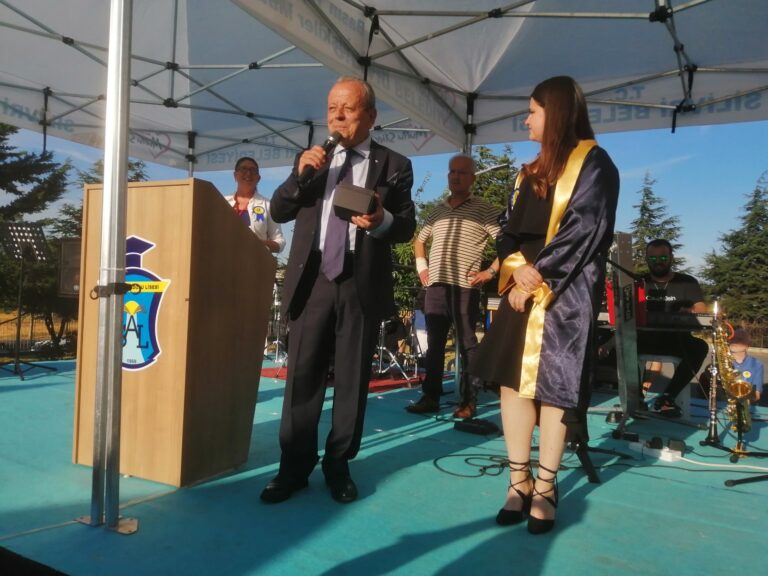 SİLİVRİ LİSESİ MEZUNLARI YOĞURT GÜNÜNDE BULUŞTU