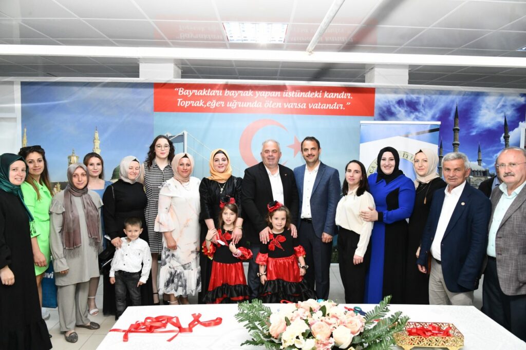 Başkanımız Mesut Üner; Çatalca’mızda göz nuru ile birleşen el emeği sanat eserine dönüşüyor