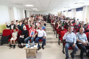 BAŞKAN KARTOĞLU: “BU HAYATTA ARTILARINIZ OLSUN”