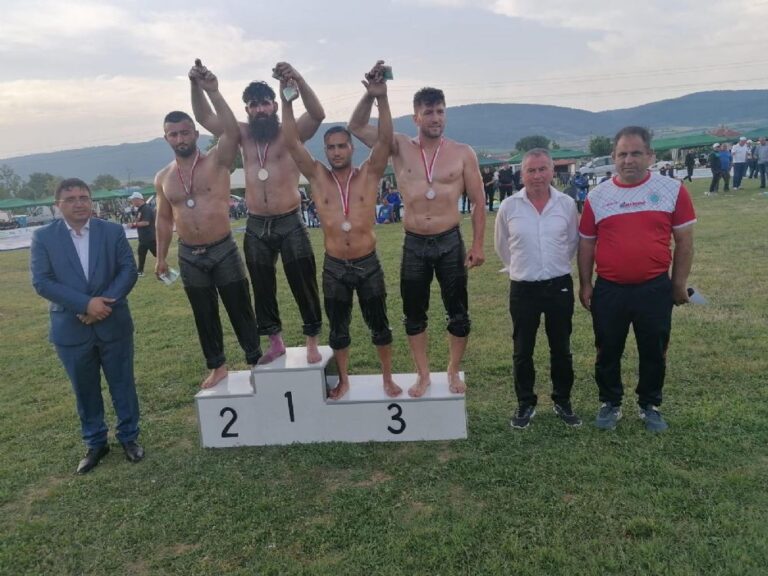 İSMET KARABULUT BAŞARIYA DOYMUYOR