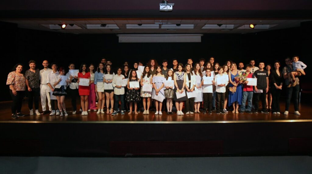 MÜZİK AKADEMİSİ’NDEN MUHTEŞEM YIL SONU KONSERİ