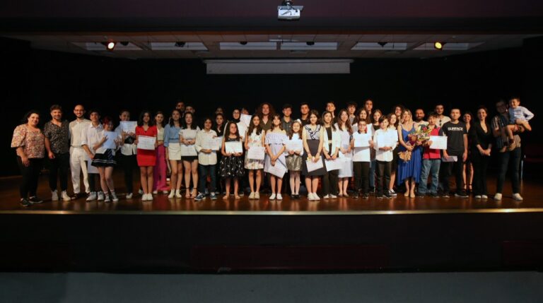 MÜZİK AKADEMİSİ’NDEN MUHTEŞEM YIL SONU KONSERİ