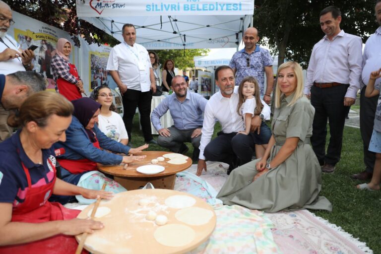 BAŞAKŞEHİRLİLER KOKU TASARIM ATÖLYESİNDE DOĞAL PARFÜM ÜRETTİ