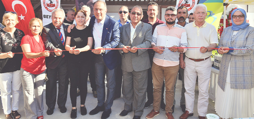 BEYLİKDÜZÜ ŞEHİT AİLELERİ DERNEĞİ AÇILDI