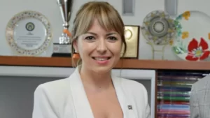 Mali Müşavirlerden Asel’e destek