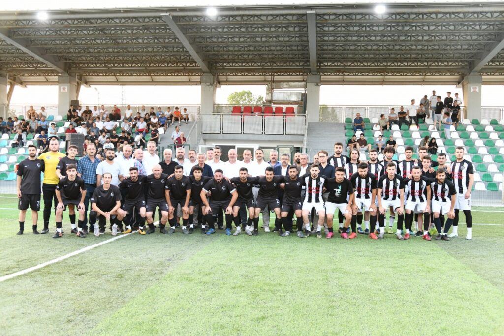 ÇATALCA’DA GELENEKSEL FUTBOL TURNUVASI BAŞLADI