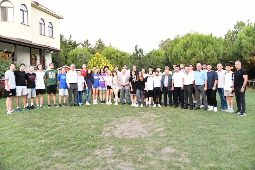 Başkan Mesut Üner “Spor yapan her çocuğumuz ülkemizin geleceğine kazandırılan bir değerdir”