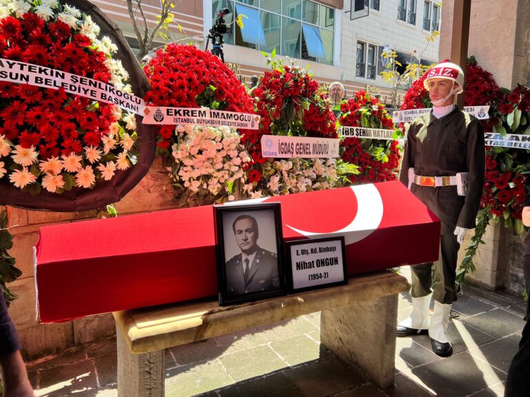 NİHAT ONGUN’A VEDA