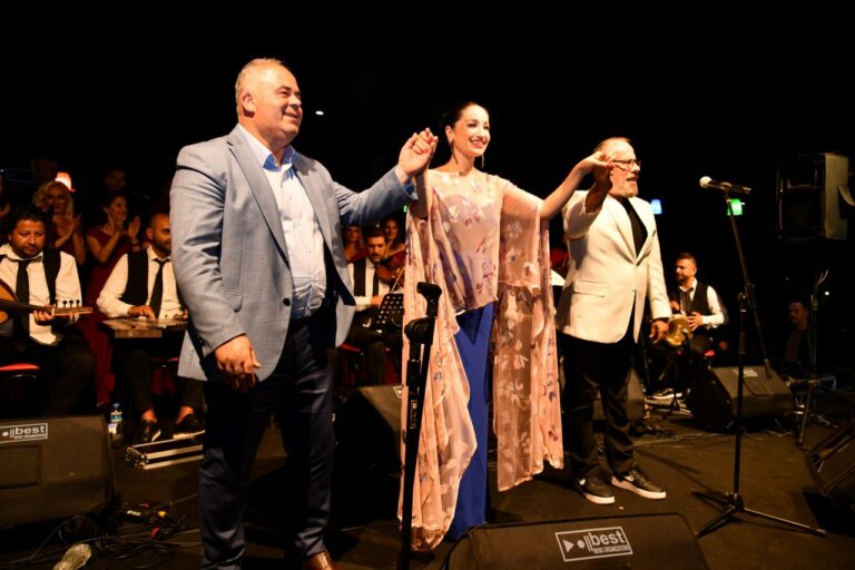 ÇATALCADA MUHTEŞEM MÜZİK RÜZGÂRLARI ESTİ