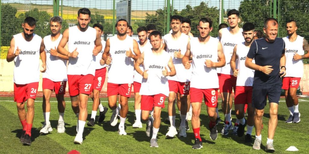 ÇATALCASPOR SAHAYA İNDİ