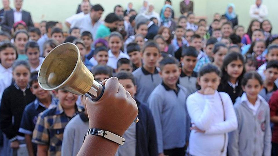 MEB TAKVİMİ AÇIKLADI! OKULLARIN AÇILACAĞI TARİH VE TATİLLER BELLİ OLDU