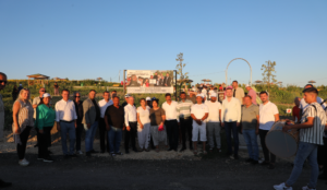 Karaağaçlı Romanların ilk hasadı düğün havasında gerçekleşti