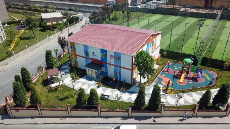 BAŞKAN KEMAL ÇEBİ SÖZÜM SÖZ DEDİ, KÜÇÜKÇEKMECE’YE 9. GÜNDÜZ ÇOCUK BAKIM EVİ İNŞAASINA BAŞLADI