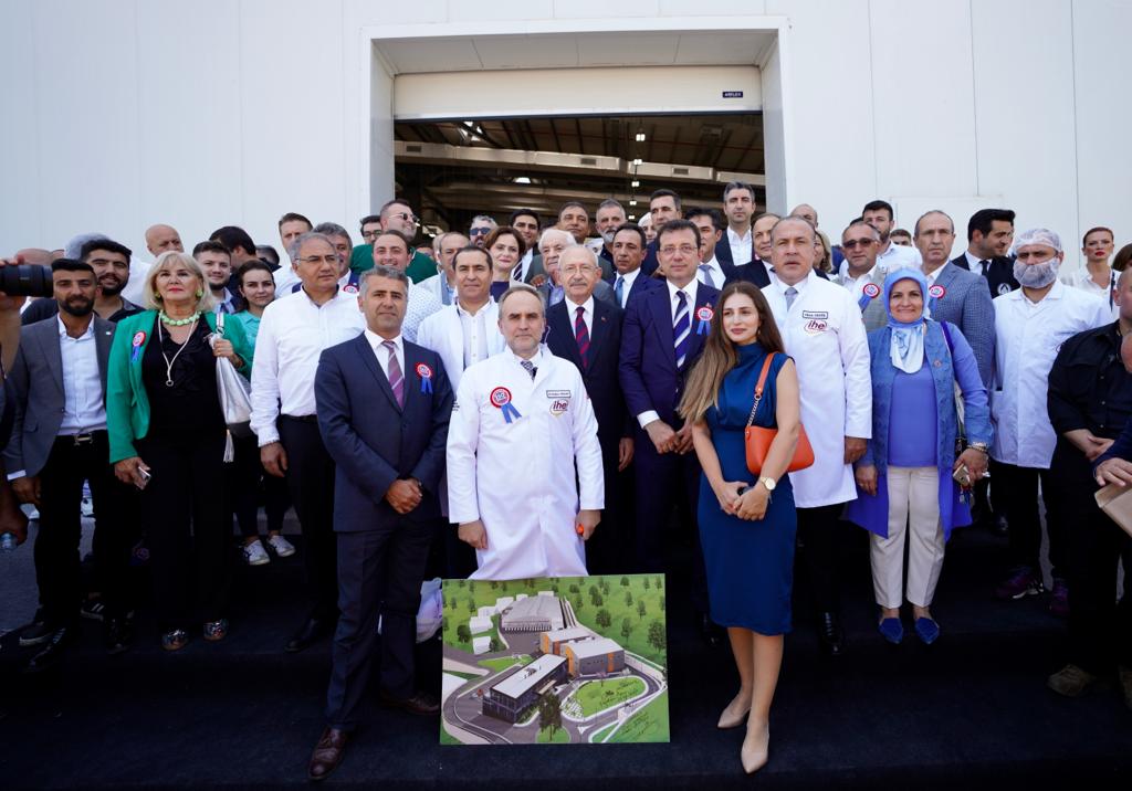 İSTANBUL’DA NORMAL EKMEK ÜRETİMİNİ 1,8 MİLYONA ÇIKARACAK FABRİKA AÇILDI