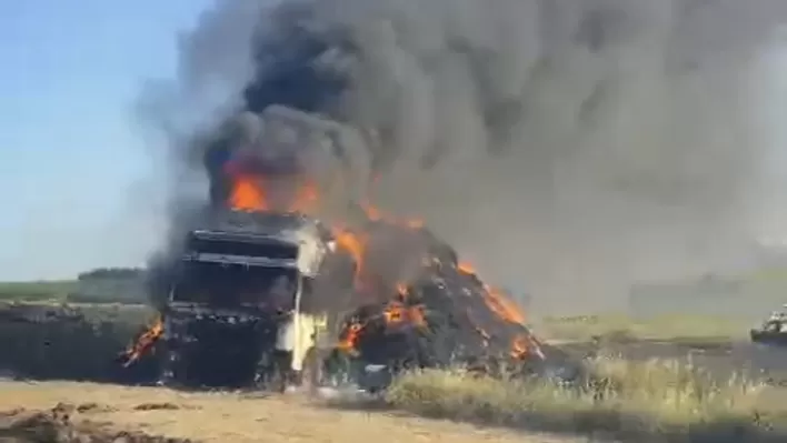 Saman yüklü tır alev alev yandı