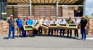 İBB’DEN ÇİFTÇİYE FİDE DESTEĞİ