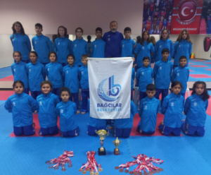 Kungfu’da büyük kupa Bağcılar’ın