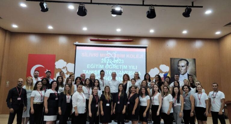 Mektebim Koleji 2022 – 2023 Eğitim Öğretim Yılına Hizmet İçi Öğretmen Eğitimleriyle Başladı