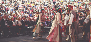 BAŞKAN ÇALIK HACIBEKTAŞ’TA BİRLİK BERABERLİK MESAJI VERDİ