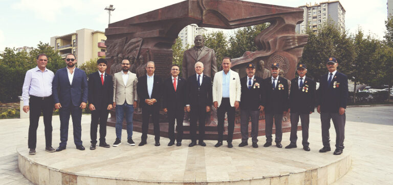 KKTC MECLİS BAŞKANI’NDAN RAUF DENKTAŞ ANITI’NA ZİYARET