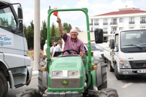 SİLİVRİLİ ÇİFTÇİLER TOHUMLUK ARPA SEVİNCİ YAŞADI