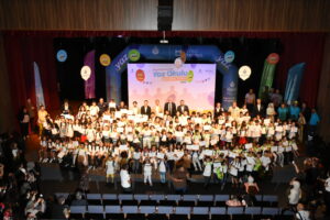 METRO İSTANBUL YAZ OKULU İLK MEZUNLARINI VERDİ