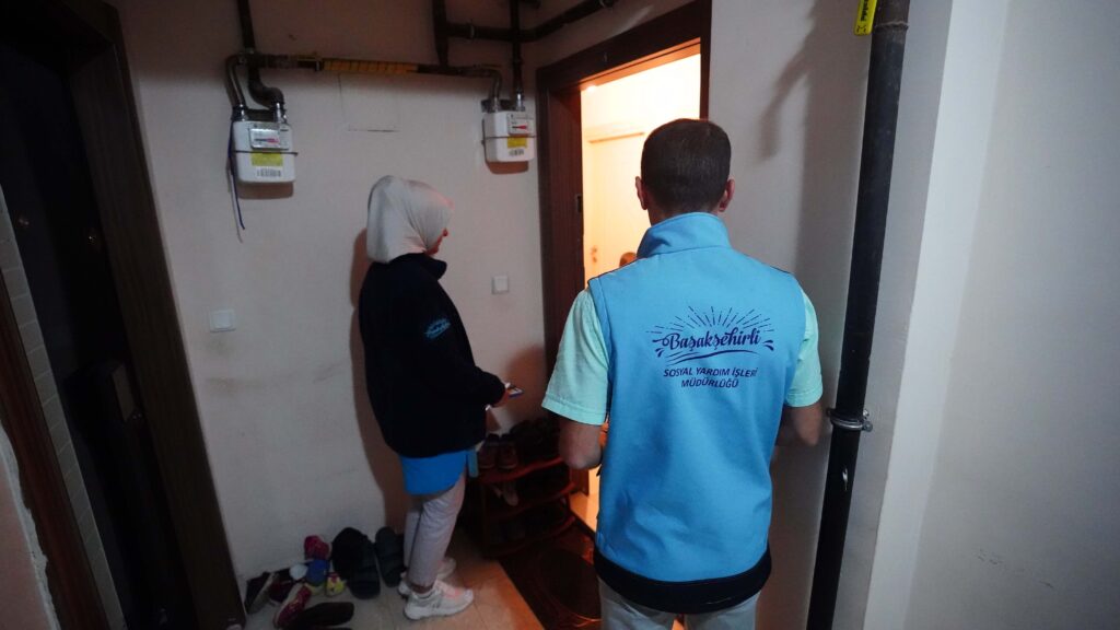 BAŞAKŞEHİR’DE 6 BİN ÖĞRENCİYE EĞİTİM DESTEĞİ