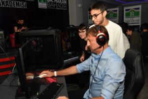 Bahçelievler Espor Akademi Başladı