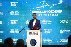 Bağcılar’da kültür sanat sezonu coşkulu bir törenle açıldı