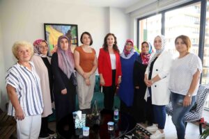 Gluten hassasiyeti olan özel çocuklar, glutensiz tatlı yapmayı öğrendi