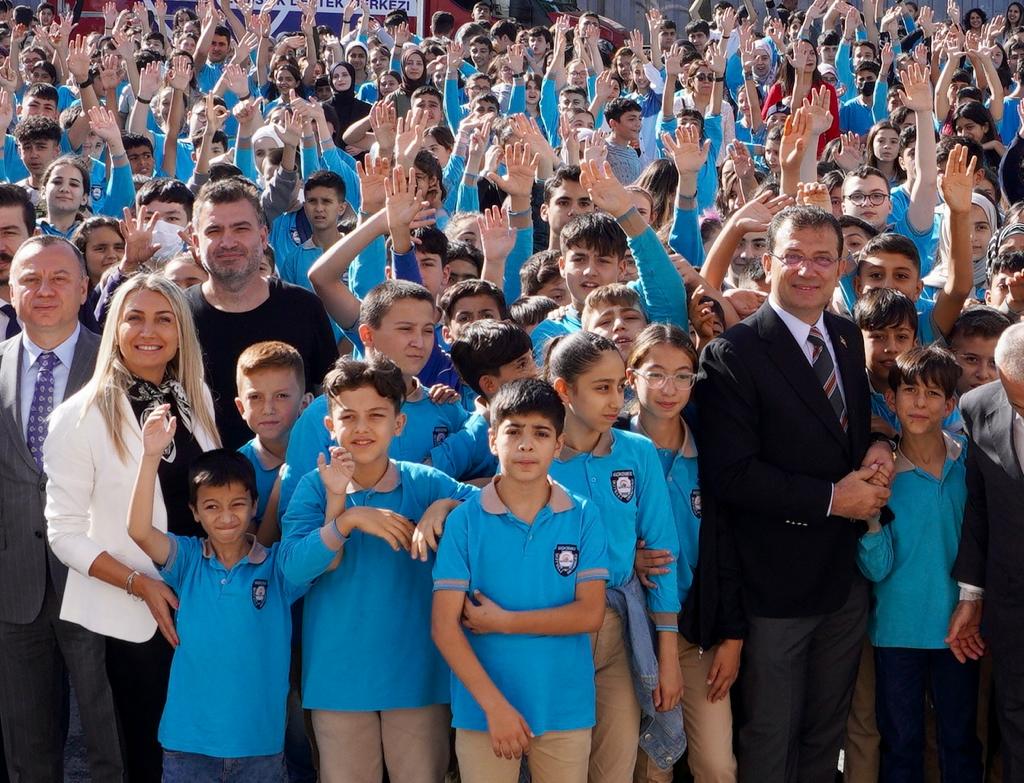 İMAMOĞLU: ÇOCUKLARIMIZ FIRSAT EŞİTLİĞİNİ YAŞAYARAK GELECEĞİN GÜÇLÜ BİREYLERİ OLSUNLAR