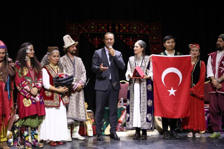 SİLİVRİ’DE, TÜRK DİL BAYRAMI KUTLANDI