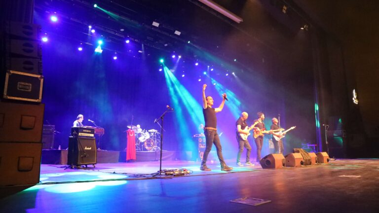 BAŞAKŞEHİRLİLER KIRAÇ İLE EĞLENDİ