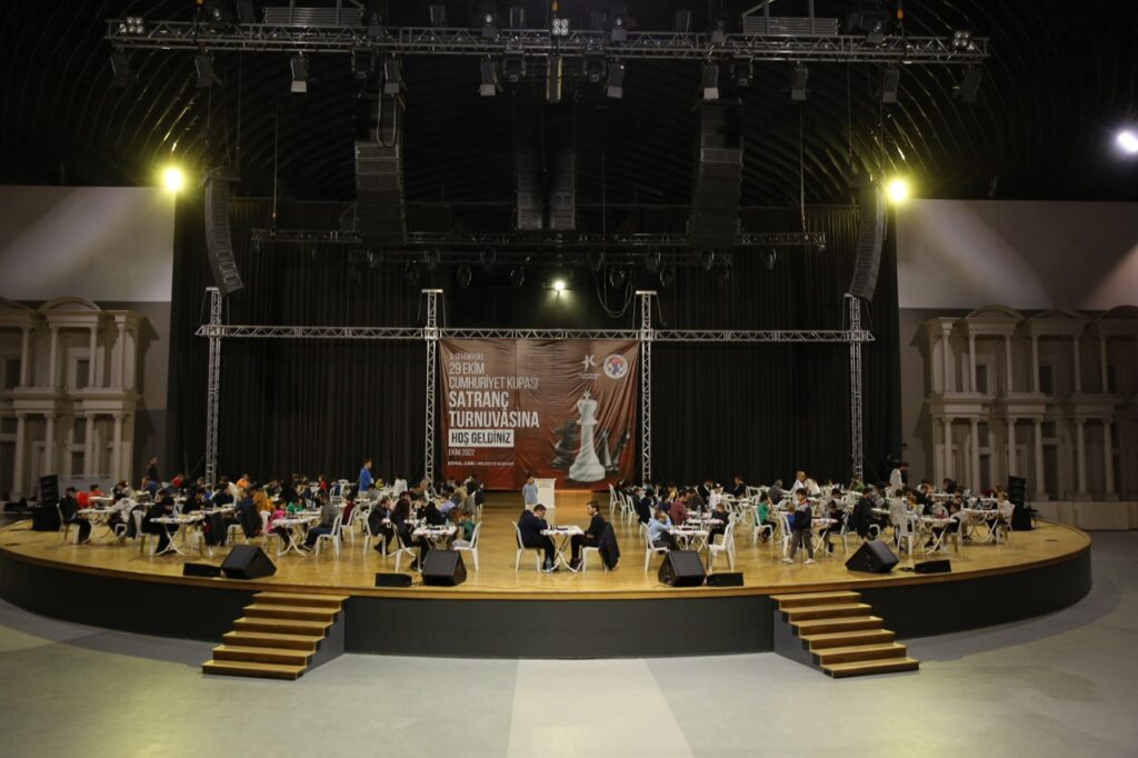 29 EKİM SATRANÇ TURNUVASI HEYECANI