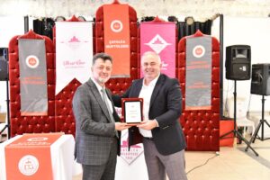 HAYIRLARA VESİLE OLSUN