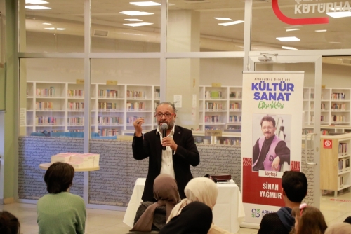 YAZAR SİNAN YAĞMUR ARNAVUTKÖY’DE KİTAPSEVERLERLE BULUŞTU